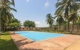 Room In Lodge - Whispering Palms Resort Lagos Nigeria